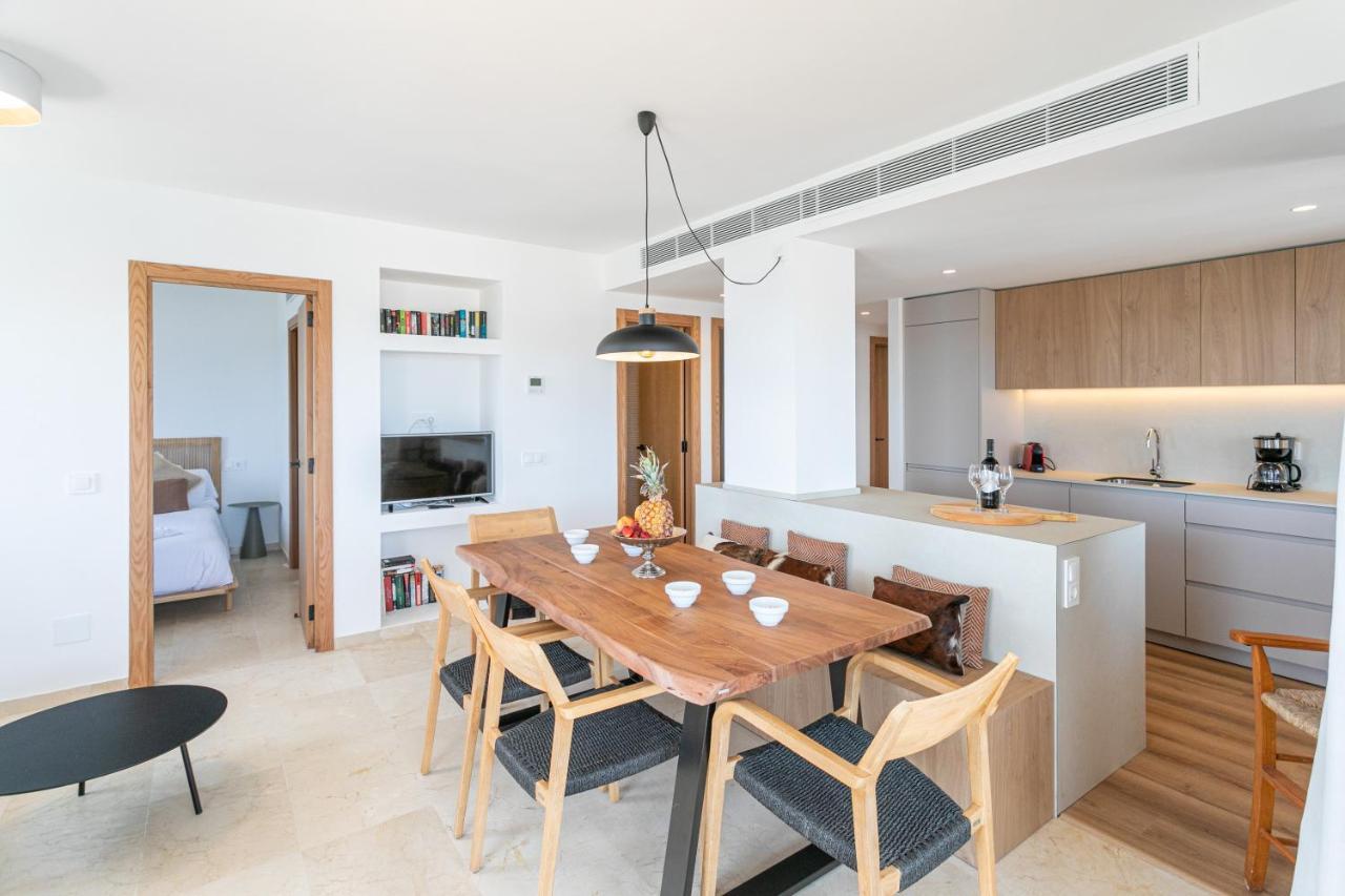 Beachfront Holiday Apartment Lotja 7 - Grupo Berna Colonia de Sant Jordi Buitenkant foto